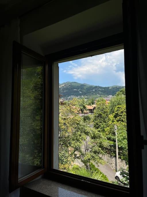 Gabbinoholidayhome Appartamento In Suggestiva Corte Côme Extérieur photo